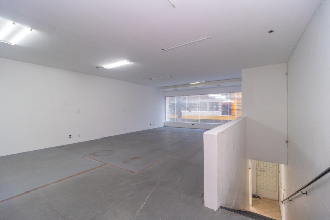 Imagem Sala Comercial para Alugar, 400 m² em Centro - Curitiba Imagem Sala Comercial para Alugar, 400 m² em Centro - Curitiba