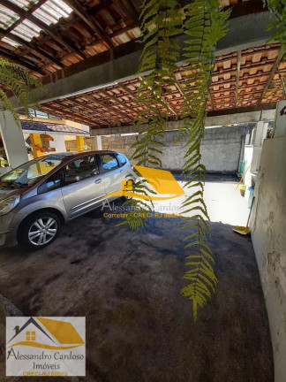 Imagem Casa com 3 Quartos à Venda, 140 m²