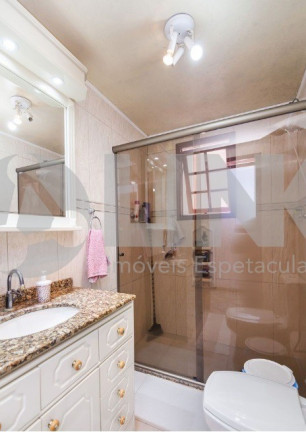 Imagem Casa com 3 Quartos à Venda, 198 m² em Jardim Itu - Porto Alegre Imagem Casa com 3 Quartos à Venda, 198 m² em Jardim Itu - Porto Alegre
