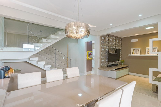 Imagem Casa com 3 Quartos à Venda, 213 m² em Medeiros - Jundiaí Imagem Casa com 3 Quartos à Venda, 213 m² em Medeiros - Jundiaí