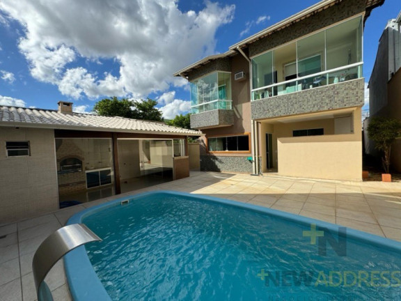 Casa com 5 Quartos à Venda, 220 m² em Vera Cruz - Cariacica