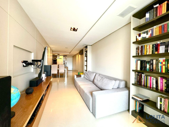 Imagem Apartamento com 3 Quartos à Venda, 117 m² em Centro - Florianópolis Imagem Apartamento com 3 Quartos à Venda, 117 m² em Centro - Florianópolis