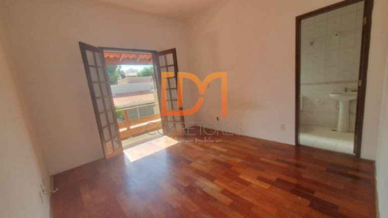 Imagem Casa com 3 Quartos à Venda, 160 m² em Bosque Dos Eucaliptos - São José Dos Campos Imagem Casa com 3 Quartos à Venda, 160 m² em Bosque Dos Eucaliptos - São José Dos Campos