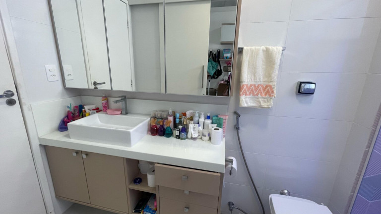 Imagem Apartamento com 3 Quartos à Venda, 127 m² em Itaigara - Salvador Imagem Apartamento com 3 Quartos à Venda, 127 m² em Itaigara - Salvador