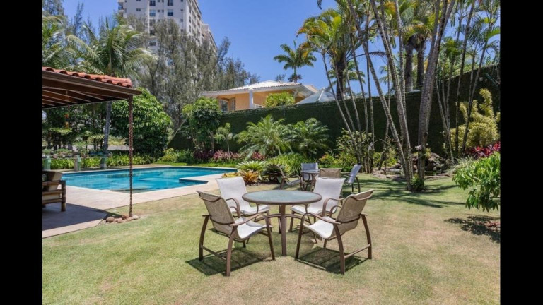 Imagem Casa de Condomínio com 4 Quartos à Venda, 1.100 m² em Barra Da Tijuca - Rio De Janeiro Imagem Casa de Condomínio com 4 Quartos à Venda, 1.100 m² em Barra Da Tijuca - Rio De Janeiro