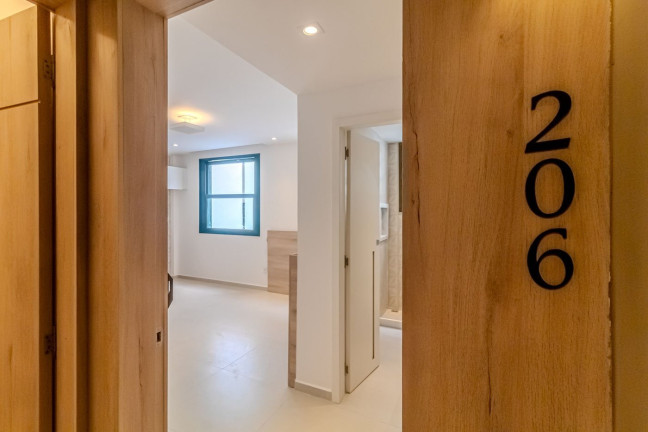 Imagem Apartamento com 1 Quarto à Venda, 27 m² em Copacabana - Rio De Janeiro