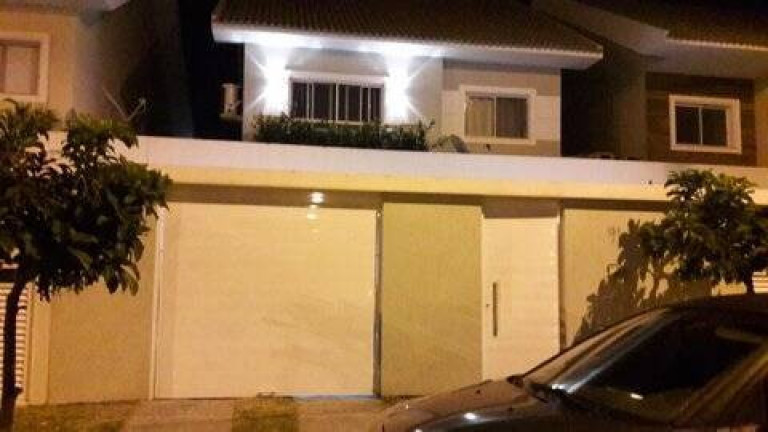 Casa de Condomínio com 4 Quartos à Venda, 230 m² em Vargem Pequena - Rio De Janeiro