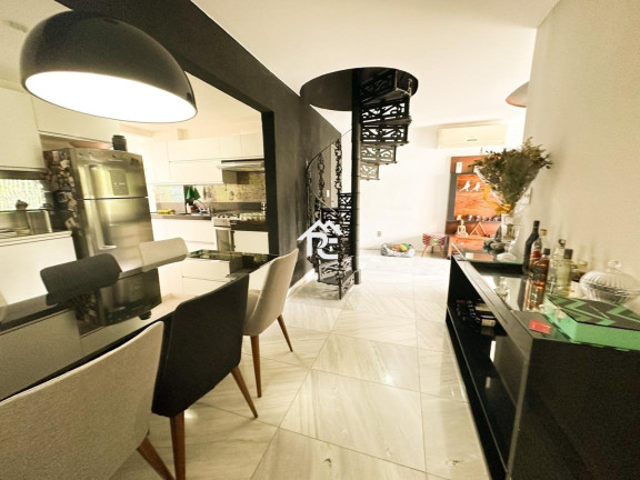Imagem Cobertura com 3 Quartos à Venda, 180 m² em Icaraí - Niterói Imagem Cobertura com 3 Quartos à Venda, 180 m² em Icaraí - Niterói