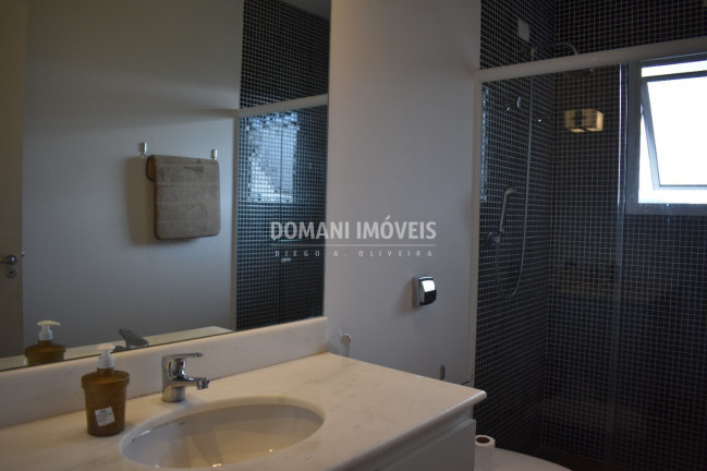 Imagem Casa com 6 Quartos à Venda, 865 m² em Região De Descansópolis - Campos Do Jordão