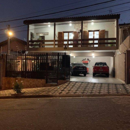 Casa com 3 Quartos à Venda, 267 m² em Jardim Simus - Sorocaba