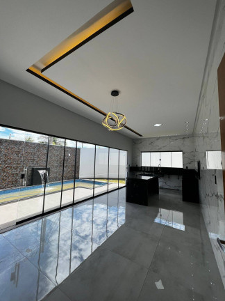 Imagem Casa com 3 Quartos à Venda, 360 m² em Vila Bela - Anápolis