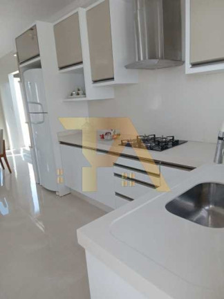 Imagem Imóvel com 4 Quartos à Venda, 240 m² em Araçatuba - Imbituba Imagem Imóvel com 4 Quartos à Venda, 240 m² em Araçatuba - Imbituba