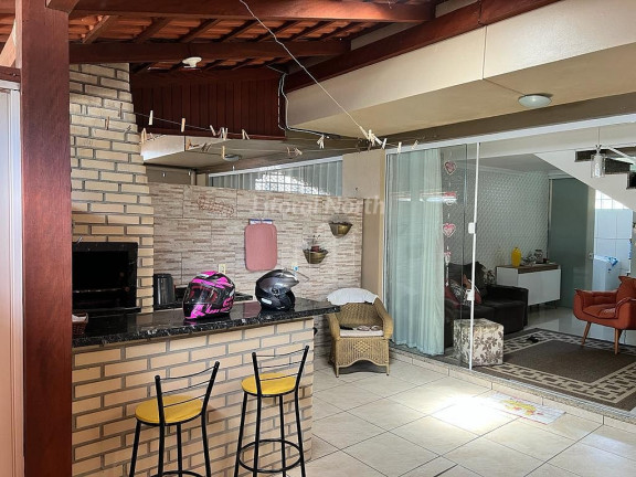 Imagem Sobrado com 2 Quartos à Venda, 64 m² em Cordeiros - Itajaí Imagem Sobrado com 2 Quartos à Venda, 64 m² em Cordeiros - Itajaí