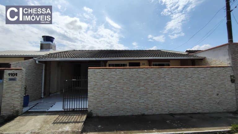 Imagem Casa com 2 Quartos à Venda, 200 m² em Espinheiros - Itajaí