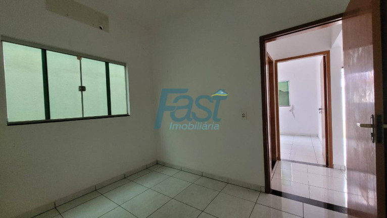Imagem Casa com 3 Quartos à Venda, 200 m² em Nossa Senhora Aparecida - Cuiabá