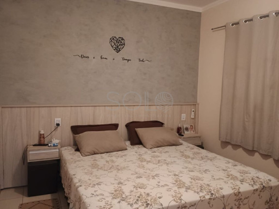 Casa com 3 Quartos para Alugar, 275 m² em Residencial Cambuy - Araraquara