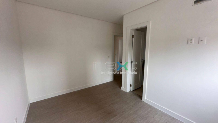 Imagem Apartamento com 3 Quartos à Venda, 208 m² em Monte Castelo - Campo Grande
