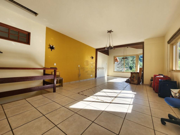 Imagem Casa com 6 Quartos à Venda, 280 m² em Parque Do Imbui - Teresópolis