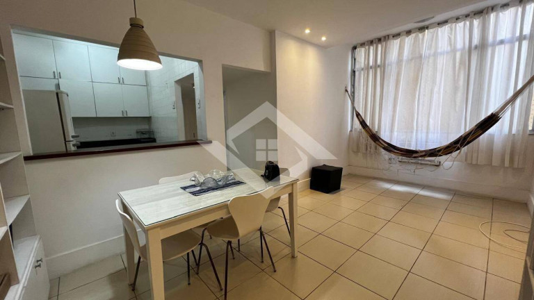 Imagem Apartamento com 2 Quartos à Venda, 80 m² em Copacabana - Rio De Janeiro