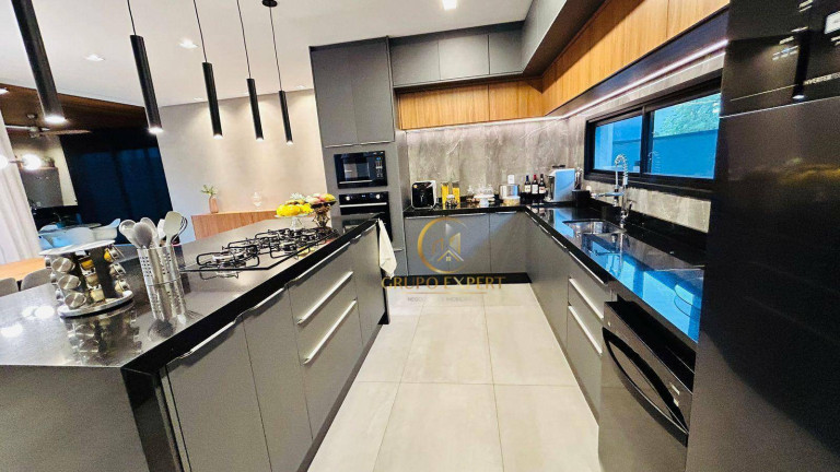 Imagem Sobrado com 4 Quartos à Venda, 323 m² em Condomínio Mont Blanc - São José Dos Campos Imagem Sobrado com 4 Quartos à Venda, 323 m² em Condomínio Mont Blanc - São José Dos Campos