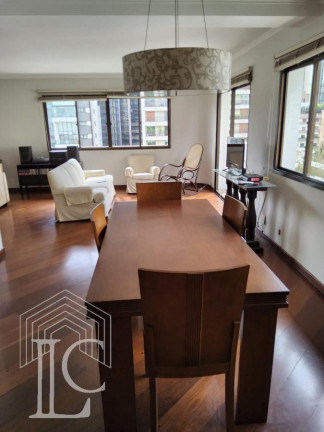 Imagem Apartamento com 3 Quartos à Venda, 197 m² em Itaim Bibi - São Paulo