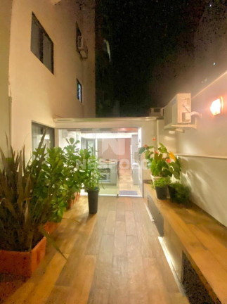 Imagem Apartamento com 2 Quartos à Venda, 102 m² em Centro - Balneario Camboriu