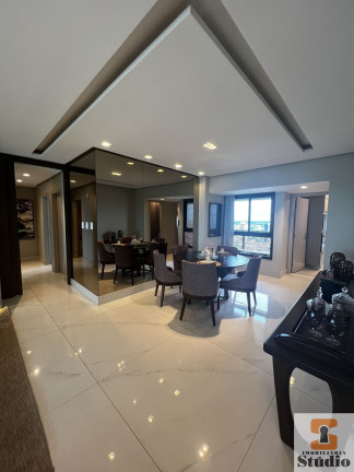 Imagem Apartamento com 3 Quartos à Venda, 175 m² em Santa Mônica - Feira De Santana Imagem Apartamento com 3 Quartos à Venda, 175 m² em Santa Mônica - Feira De Santana