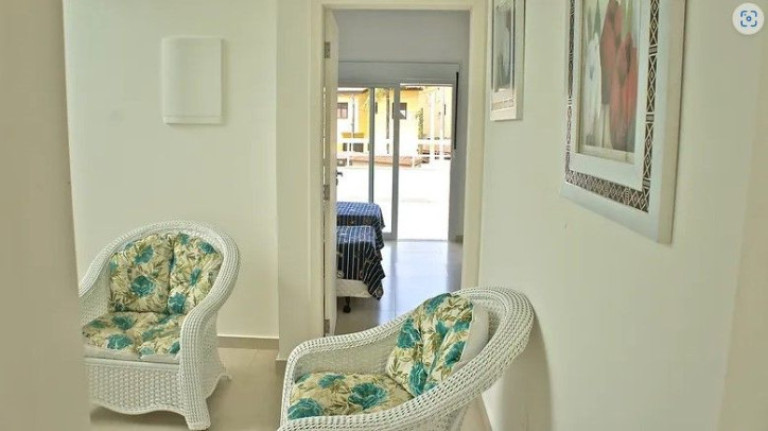 Imagem Sobrado com 6 Quartos à Venda, 450 m² em Guaratuba - Bertioga Imagem Sobrado com 6 Quartos à Venda, 450 m² em Guaratuba - Bertioga