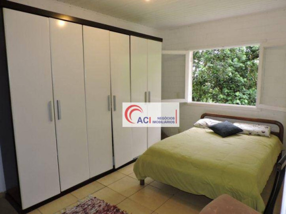 Imagem Casa com 4 Quartos à Venda, 205 m² em Granja Viana - Embu Das Artes