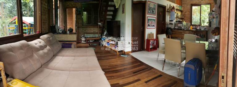 Imagem Imóvel com 5 Quartos à Venda,  em São João Do Rio Vermelho - Florianópolis