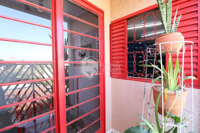 Imagem Casa com 8 Quartos à Venda, 500 m² em Vila Ipojuca - São Paulo Imagem Casa com 8 Quartos à Venda, 500 m² em Vila Ipojuca - São Paulo