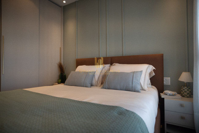 Imagem Apartamento com 4 Quartos à Venda, 182 m² em Centro - Balneário Camboriú Imagem Apartamento com 4 Quartos à Venda, 182 m² em Centro - Balneário Camboriú