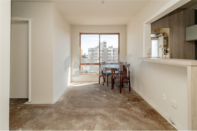 Imagem Imóvel com 2 Quartos à Venda, 111 m² em Passo Da Areia - Porto Alegre Imagem Imóvel com 2 Quartos à Venda, 111 m² em Passo Da Areia - Porto Alegre