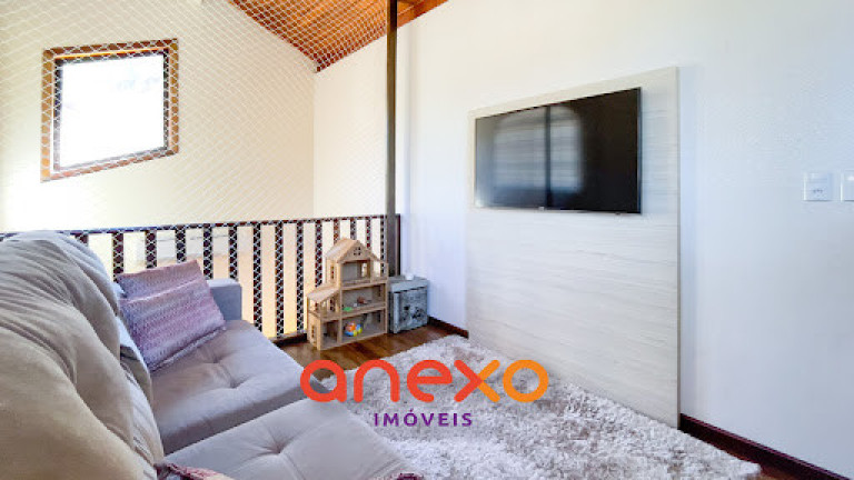 Imagem Casa com 4 Quartos à Venda, 196 m² em Escola Agrícola - Blumenau
