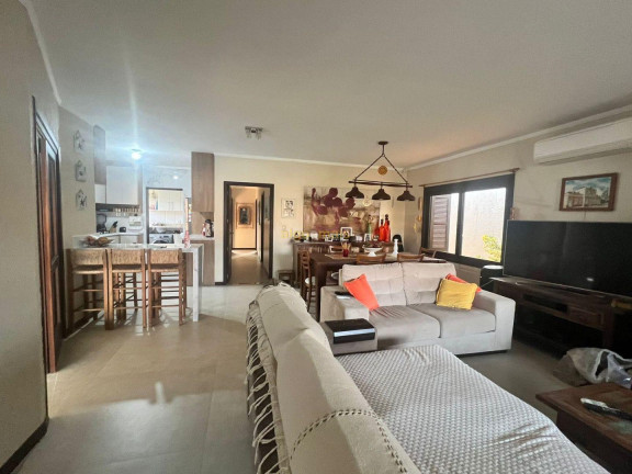 Imagem Casa com 3 Quartos à Venda, 165 m² em Centro - Xangri-lá