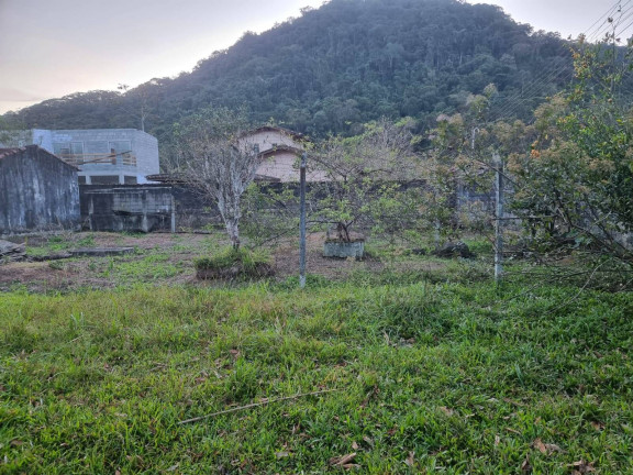 Terreno em Condomínio à Venda, 644 m² em Verde Mar - Caraguatatuba