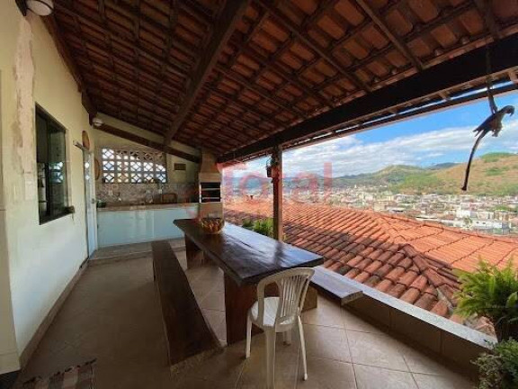 Imagem Casa com 3 Quartos à Venda, 300 m² em Giovanini - Coronel Fabriciano