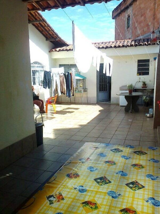 Imagem Casa com 3 Quartos à Venda, 300 m² em Vila Pérola - Contagem Imagem Casa com 3 Quartos à Venda, 300 m² em Vila Pérola - Contagem