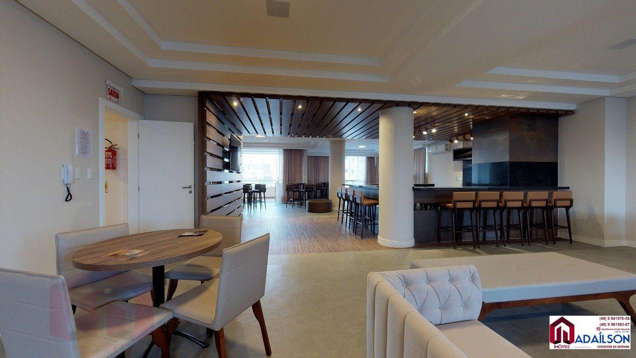Imagem Imóvel com 3 Quartos à Venda, 104 m²