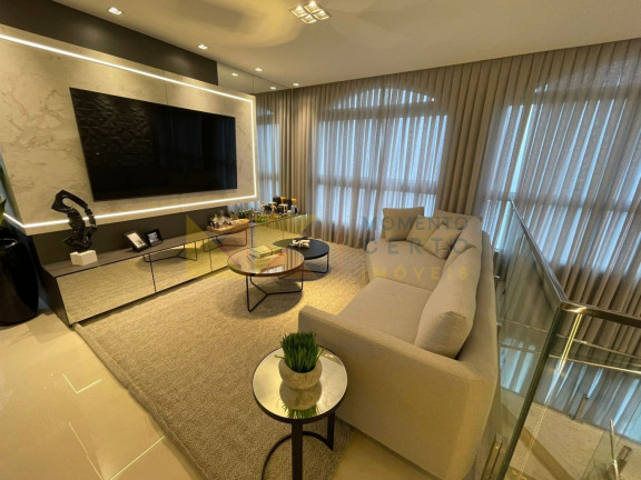 Apartamento com 3 Quartos à Venda, 240 m² em Centro - Balneário Camboriú
