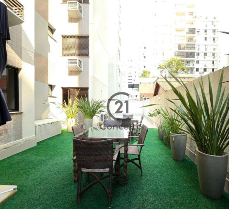 Imagem Apartamento com 3 Quartos à Venda, 210 m² em Centro - Florianópolis Imagem Apartamento com 3 Quartos à Venda, 210 m² em Centro - Florianópolis