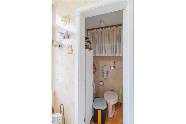 Imagem Imóvel com 1 Quarto à Venda,  em Moinhos De Vento - Porto Alegre