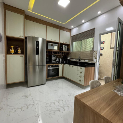 Imagem Casa com 2 Quartos à Venda, 120 m² em Caiçara - Praia Grande Imagem Casa com 2 Quartos à Venda, 120 m² em Caiçara - Praia Grande