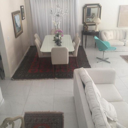 Imagem Casa com 5 Quartos à Venda, 480 m² em Barra Da Tijuca - Rio De Janeiro Imagem Casa com 5 Quartos à Venda, 480 m² em Barra Da Tijuca - Rio De Janeiro