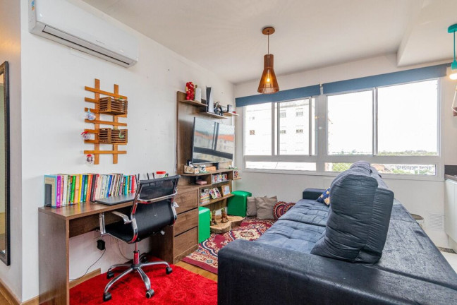 Imagem Apartamento com 2 Quartos à Venda, 51 m² em Fátima - Canoas