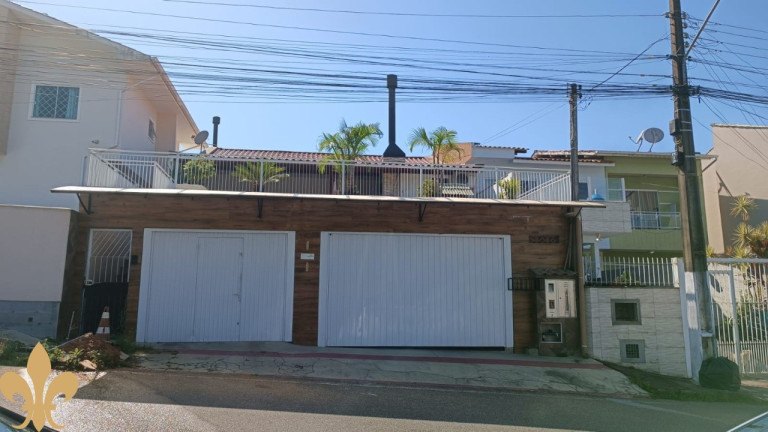 Imagem Casa com 3 Quartos à Venda, em Forquilhas - São José Imagem Casa com 3 Quartos à Venda, em Forquilhas - São José