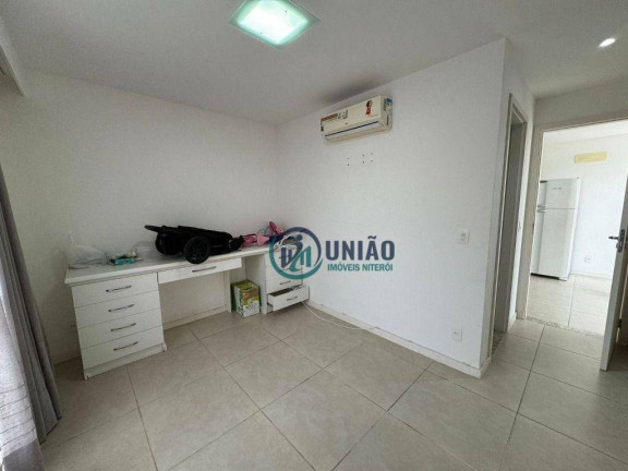 Imagem Cobertura com 4 Quartos à Venda, 217 m² em Santa Rosa - Niterói