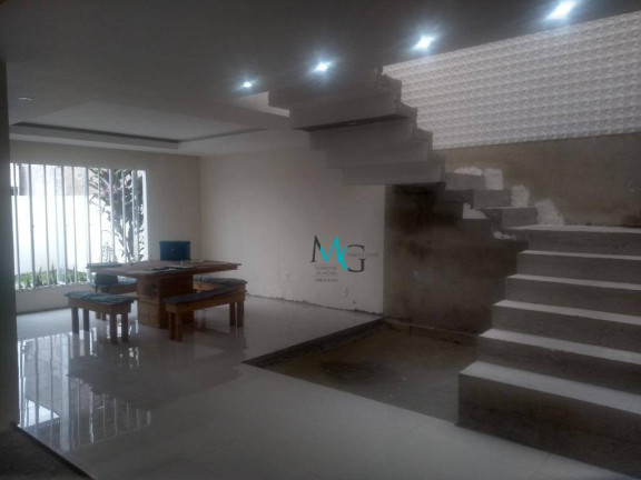 Imagem Casa com 3 Quartos à Venda, 229 m² em Cosmos - Rio De Janeiro Imagem Casa com 3 Quartos à Venda, 229 m² em Cosmos - Rio De Janeiro