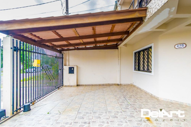 Imagem Sobrado com 3 Quartos à Venda, 232 m² em Capão Da Imbuia - Curitiba