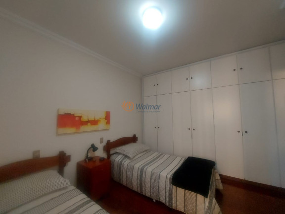 Imagem Imóvel com 3 Quartos à Venda, 208 m² em Cambuí - Campinas